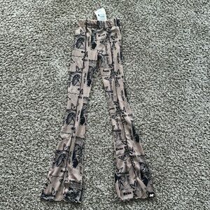 Badee Tattoo Pants Sz Small NWT